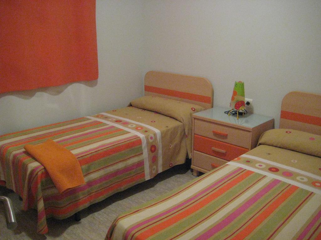 Apartamento Illa Mar Sant Carlos de la Ràpita Habitación foto