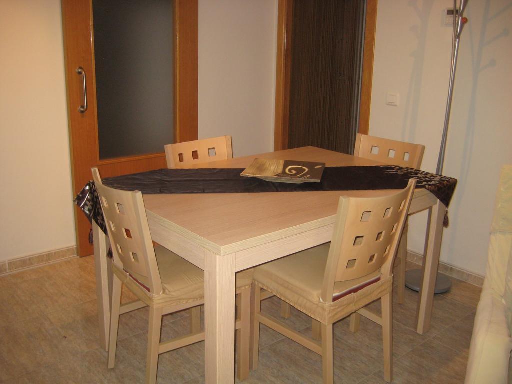 Apartamento Illa Mar Sant Carlos de la Ràpita Habitación foto